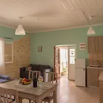 The Village - Benitses Case de vacanță